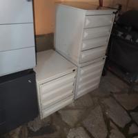 cassettiere in ferro 