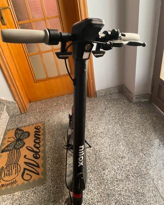 nilox M1