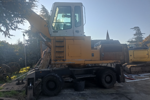 Caricatore/ragno liebherr