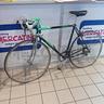 bicicletta-u-corsa-bianchi-aura-nero-verde