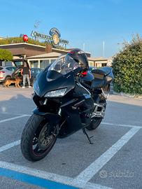 Honda cbr1000 rr