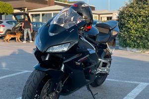 Honda cbr1000 rr