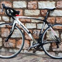Bici da Corsa in carbonio "Whistle"