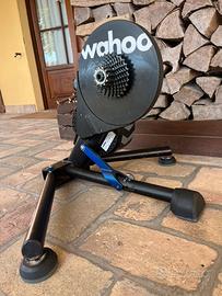 Wahoo Kickr con pacco pignoni e Axis Feet