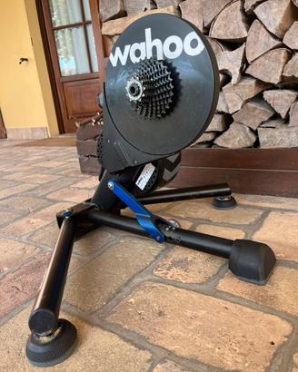 Wahoo Kickr con pacco pignoni e Axis Feet