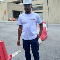 Muratore o magazziniere