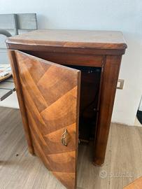 Macchina da cucire vintage