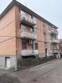 Appartamento di 110 m² con 5 locali e box auto dop