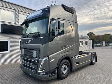 Volvo FH 500 XL, I-Save, anno 2023, km 214.000, Re