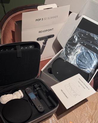 Revopoint POP 3 scanner 3D + piatto Turntable  II