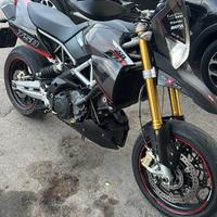 Aprilia Dorsoduro 750