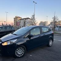 Ford B-Max 1.4 90 CV GPL della casa Titanium