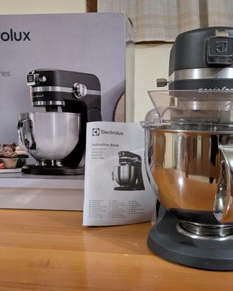 Planetaria Electrolux EKM5540