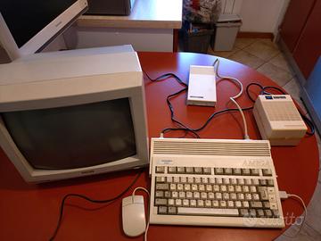 Amiga 600 + Monitor Philips