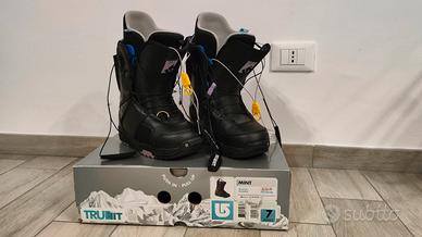 Stivali scarponi per tavola snowboard della BURTON