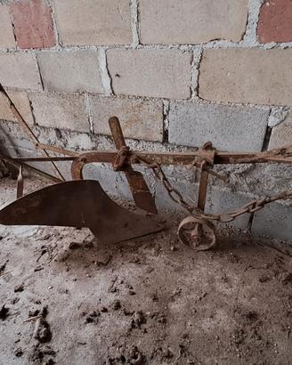 aratro per giardino