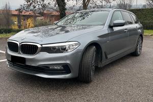 BMW 520 XDRIVE TOURING BUSINESS