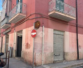MULTILOCALE A BARLETTA