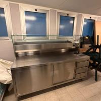 Tavolo con mensola refrigertata professionale