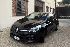 Renault Clio IV 1.5 dCi Diesel da 75 CV