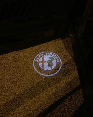 Luci cortesia Alfa Romeo 159