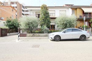 BIFAMILIARE A PRATO