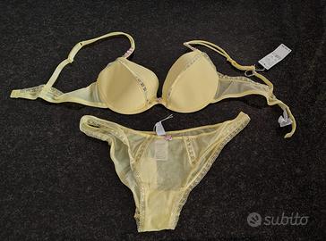 Completo Intimissimi NUOVO con top
