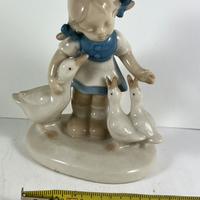 Statuetta porcellana