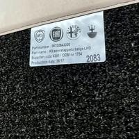 Set tappeti beige per suv Maserati Levante