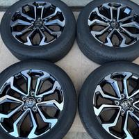 Ruote complete per Toyota yaris cross da 17 pollic