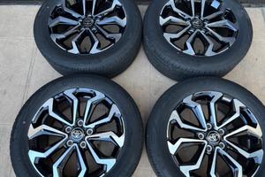 Ruote complete per Toyota yaris cross da 17 pollic