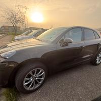 Porsche macan 2.0 265cv
