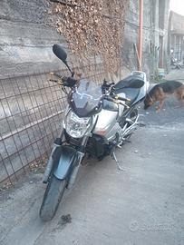 Suzuki GSR 600 - 2007