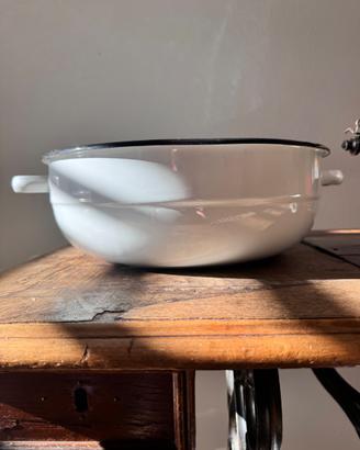 Grande Bacinella Smaltata Bianca Vintage