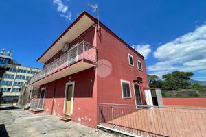 BIFAMILIARE A CASTELLAMMARE DI STABIA