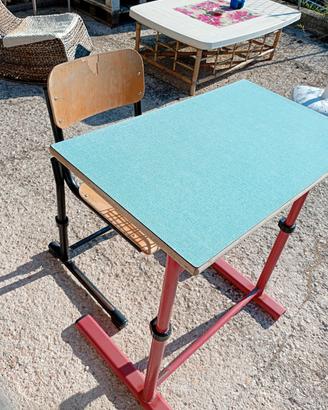 tavolo con sedia anni 80 vintage