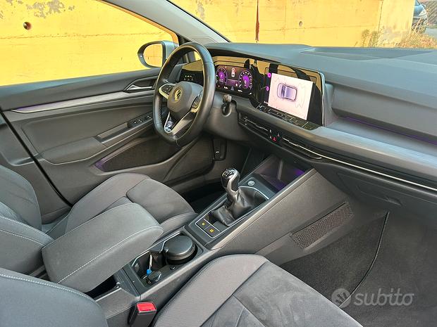 Golf 8ª serie 2.0 TDI 115cv Style WB6015