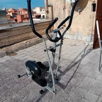 Cyclette Pro-Forma attrezzo palestra ellittica