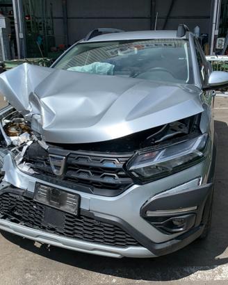 DACIA SANDERO 1.0B - ANNO 2021 - PER RICAMBI