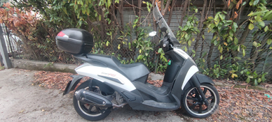 Peugeot Geopolis 250