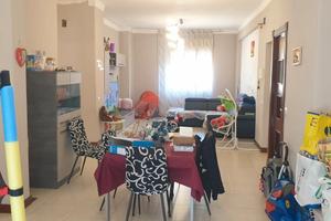 5 vani impeccabile con garage due obelischi