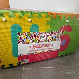Tappeto puzzle in schiuma