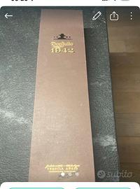 Bottiglia di tequila don julio 1942