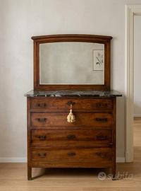 Cassettone arte Povera