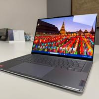 Lenovo YogaBook 14" 16GB/500GB AMD RADEON 780M