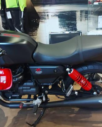 Moto guzzi v7 850
