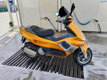 Gilera runner 125 2t iscritto ASI