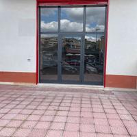 Magazzino comm. vill mose 270 mq