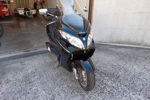 Suzuki Burgman 400