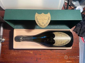 MOET & CHANDON - DOM PERIGNON - 1993